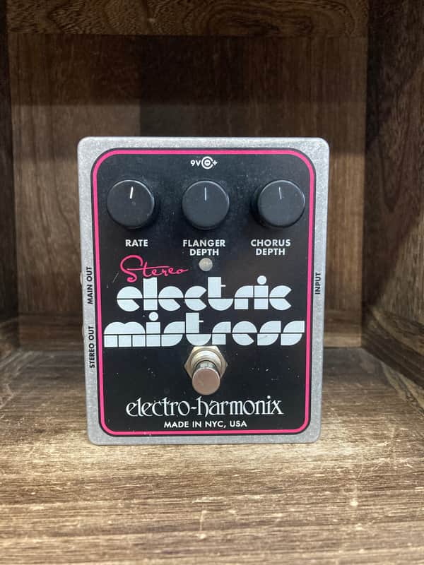 Electro-Harmonix Stereo Electric Mistress Flanger / Chorus 2007 - Present - Black / Pink image 1
