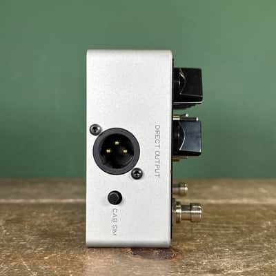 Darkglass Electronics Microtubes B7K Ultra V2 Bass Preamp with Aux In 2019 - Present - Black image 4