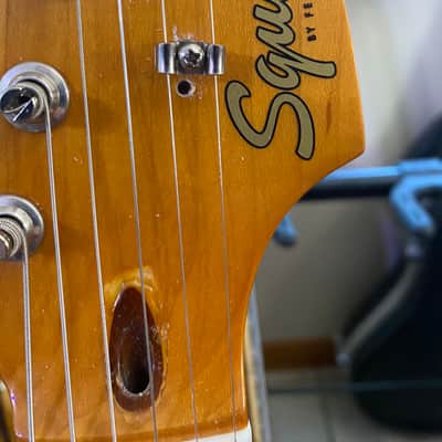 Squier Classic Vibe 50's Stratocaster 2 tone sunburst 2025 - 2 tone sunburst image 6