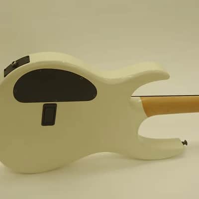 Carvin LB-70 1991 Fretless (w/ original hard-shell case) image 10