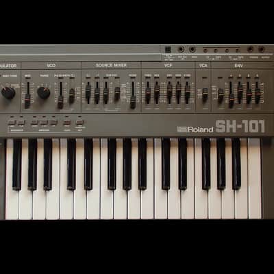 Roland SH-101 32-Key Monophonic Synthesizer 1982 - 1986 - Gray