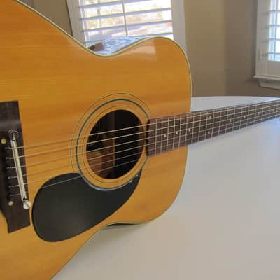 Picador 000-18 Acoustic Guitar Near Perfect Condition with Hard Shell Case Circa-1970s-Natural image 9