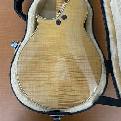 Tacoma M3 2002 - Beautiful Spruce top and maple USA image 2