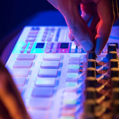 Arturia BeatStep Pro Drum Machine Step Sequencer image 5