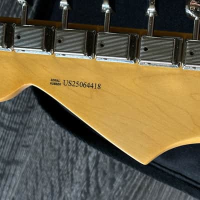 Fender American Professional Classic Stratocaster Unplayed image 8
