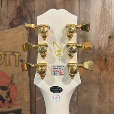 Epiphone Matt Heafy Les Paul Custom Origins 2021 - Present - Bone White image 8