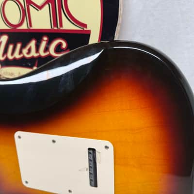 Fender Stratocaster HSS Guitar - Upgraded Electronics / Pickups - MIM Mexico 2004 - 3-Color Sunburst / Maple neck image 10