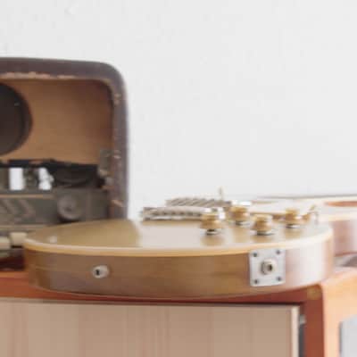 Gibson Les Paul 1971 - 1972 - 73  Deluxe Goldtop Nacre Pearl Full Body Mahogany image 12