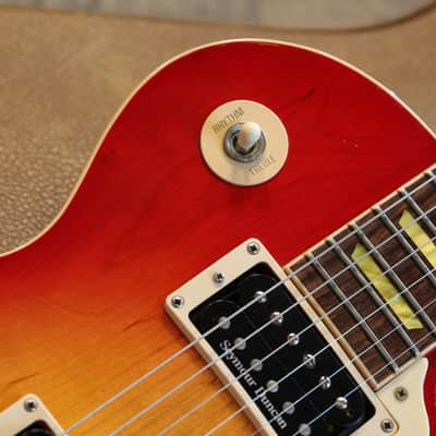 2004 Gibson Les Paul Classic 1960 Seymour Duncan Electric Guitar Heritage Cherry Sunburst + OHSC image 3