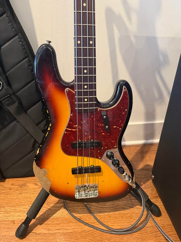 Fender Custom Shop 1961 Jazz Bass Heavy Relic 3-Tone Sunburst with Case image 1