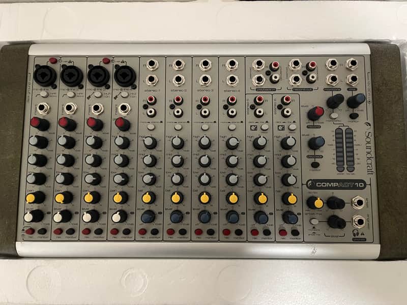 Soundcraft Compact 10 Analog Mixer image 1