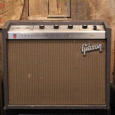 Gibson GA-17RVT Scout 10-Watt 1x10" Guitar Combo 1963 - 1967 - Black image 1