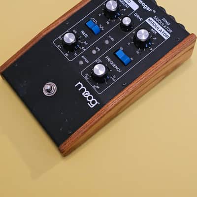 Moog MF-102 Moogerfooger Ring Modulator 1998 - 2018 - Black image 4