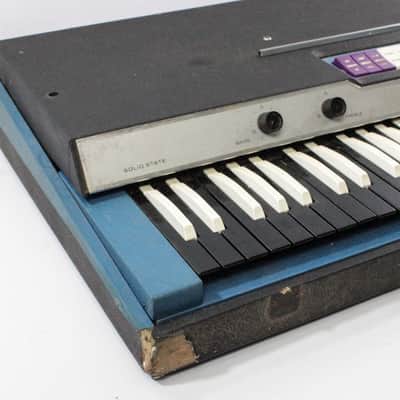 Howard Combo Organ Shell & Keys Only Parts AS-IS image 3