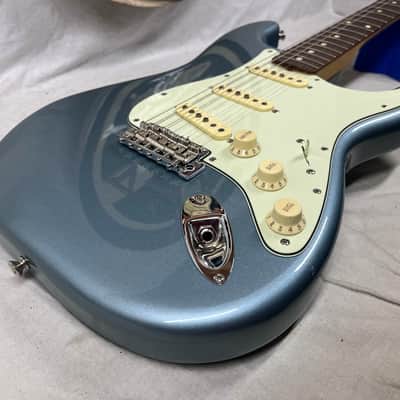 Fender Vintera '60s Stratocaster Strat Electric Guitar MIM - Made in Mexico image 17