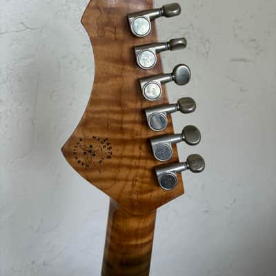 Novo Miris J 2024 Lollar 24.75 Scale Stainless Steel Jumbo Frets Bull Black over 64 burst ebony image 18
