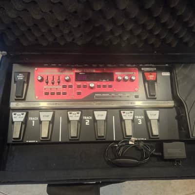Boss RC-300 Loop Station with SKB Case, headphones and instrument cable image 5