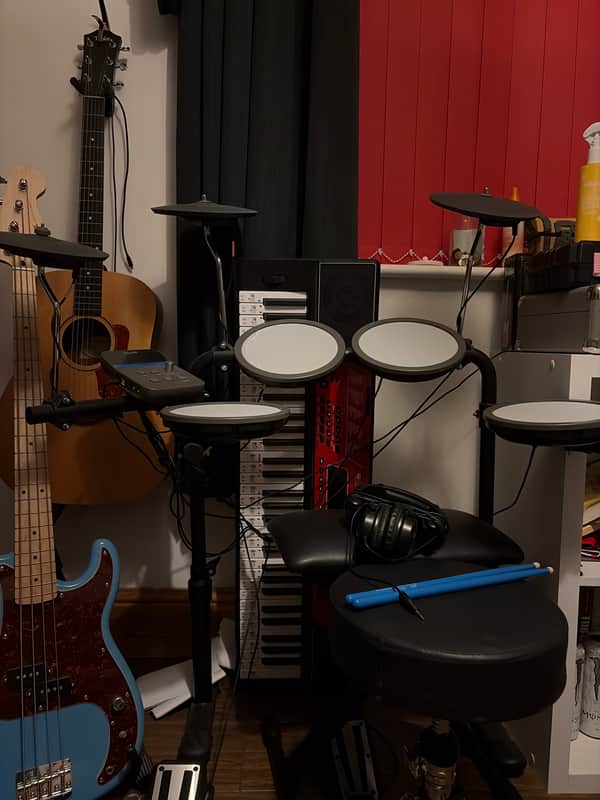 Millennium Rookie E drum set 2025 - Black image 1