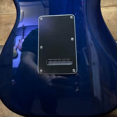 2022 Fender Limited Edition HSS Strat Plus Top Blue Burst w/case image 16