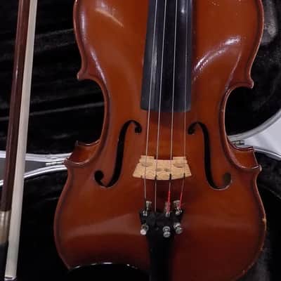 Lewis Model 100 sized 4/4 violin. Germany, Very Good Condition, w/ Case & Bow image 15