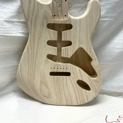 Guitar Mill S-Style Body / 2 pc. Ultra Light Swamp Ash / 3 lbs. 9 oz. (#GIN-3426) image 1