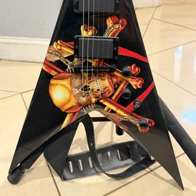 Dean Inferno V Electric Guitar w/Hardshell Case - New Old Stock
