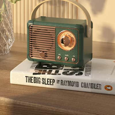 Retro Bluetooth Speaker-Green image 9