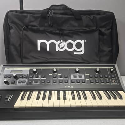 Moog Little Phatty Stage I - Grey with Moog Gigbag