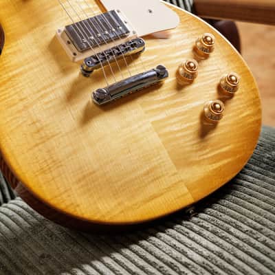 Gibson Les Paul Studio Session 2024 - Honey Burst image 5