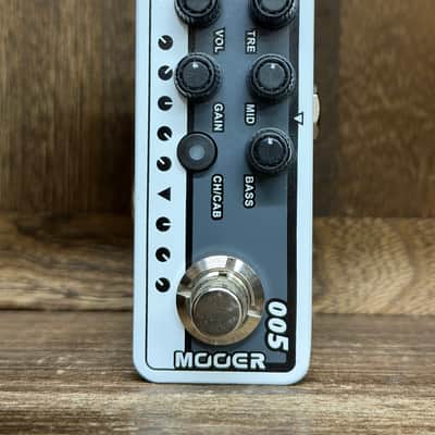 Mooer 005 Fifty-Fifty 3 Micro Preamp | Reverb