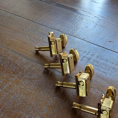 Fender Tuning Pegs & Bushings For Telecaster Stratocaster Vintage Style Gold PW Stamped image 8