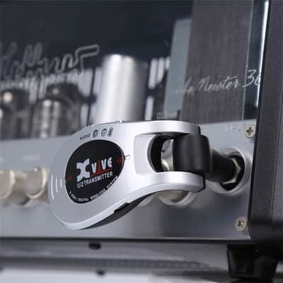 Xvive U2 Wireless Guitar System 2010s Silver image 7
