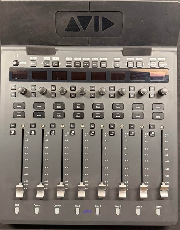 Avid S1 8-Fader EUCON Desktop Pro Tools Control Surface incl. iPad image 1