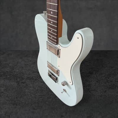 2026 Fender Limited Edition American Cabronita Special Rosewood – Sonic Blue image 9