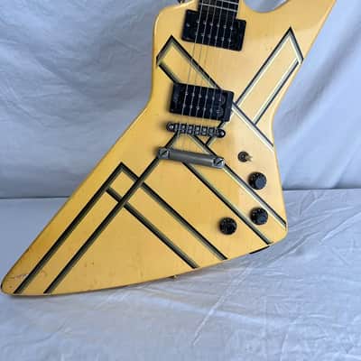 Gibson Explorer 1984 - Designer Series - White Hardtail image 7