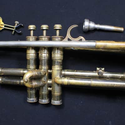A French Made Selmer K-Model  Bb Trumpet in a Hard Case    2 T image 4