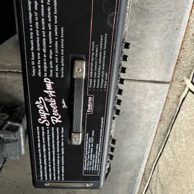 Fender '65 Super Reverb Reissue 45-Watt 4x10" Guitar Combo 2001 - Present - Black image 3
