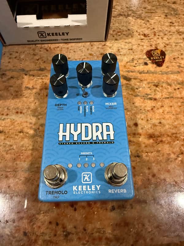 Keeley Hydra Stereo Reverb & Tremolo 2020 - Present - Blue image 1
