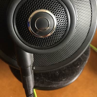AKG Q701 Quincy Jones Signature Black Headphones image 8
