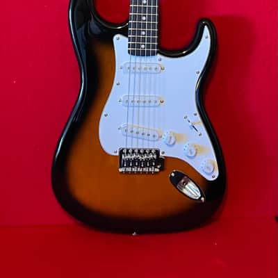 Silvertone electric guitar Sunburst image 1