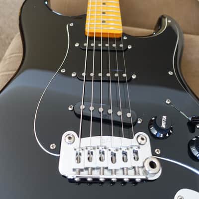G&L USA Legacy - Black image 2