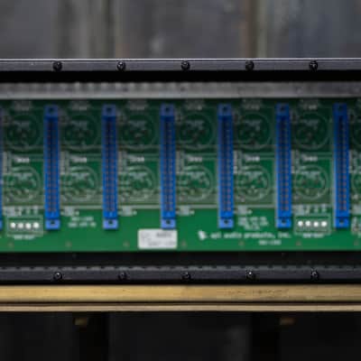 API 500VPR 10-Slot 500 Series Rack with L200 PSU 2010s - Present - Black image 1