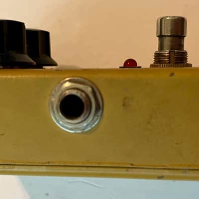 MXR MX-104 Block Distortion + 1975 - 1984 - Yellow image 4