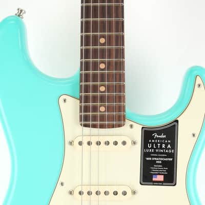 Fender American Ultra Luxe Vintage 60s Stratocaster HSS Sea Foam image 4