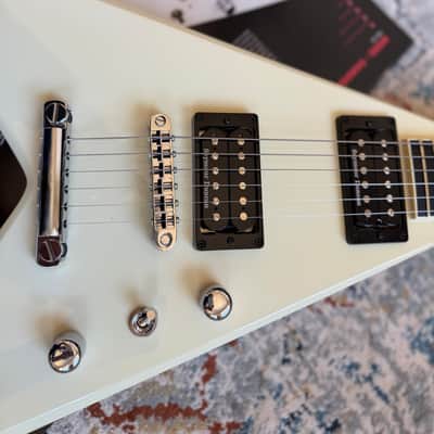 Jackson King V Custom Shop KBJ "James Hetfield" Master of Puppets 2024 - Ivory image 3