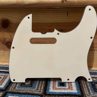 Fender 1968-1970 Telecaster Pickguard - 3-Ply Parchment image 3