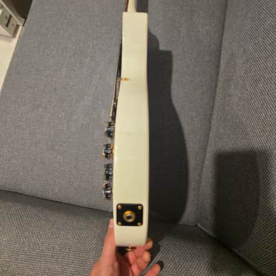 Gibson Les Paul Studio 2016 - Alpine White image 3