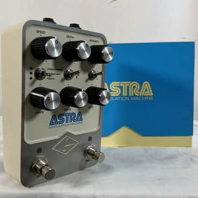 Universal Audio Astra Modulation Machine | Reverb