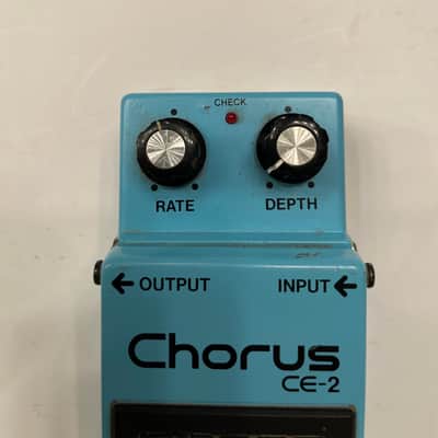 Boss Roland CE-2 Chorus Analog Vintage 1986 Guitar Effect Pedal MIJ Japan image 2
