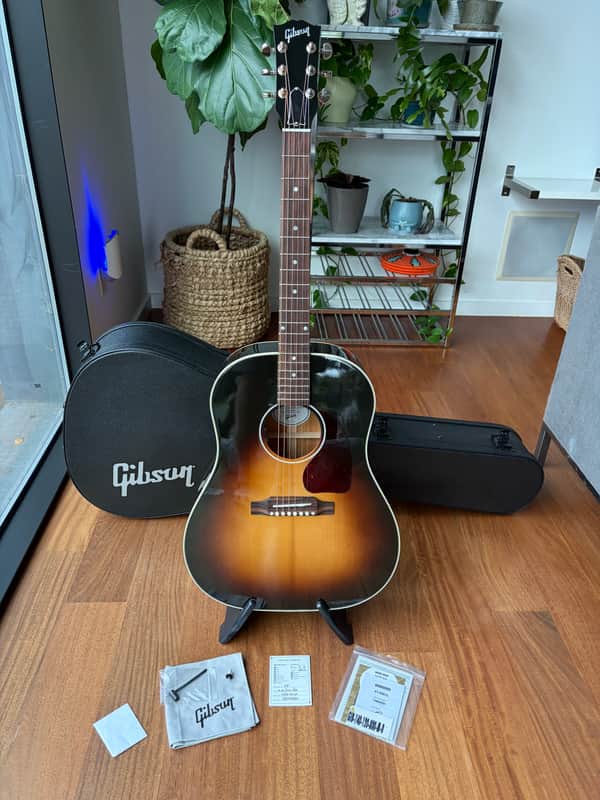 2025 Gibson J-45 Standard